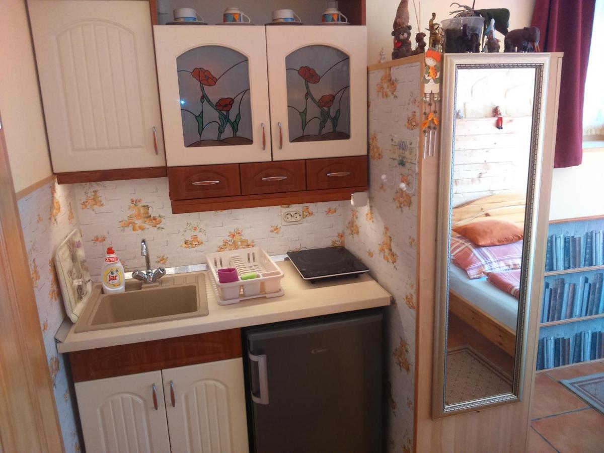 Virag Apartmanhaz Ödenburg Exterior foto